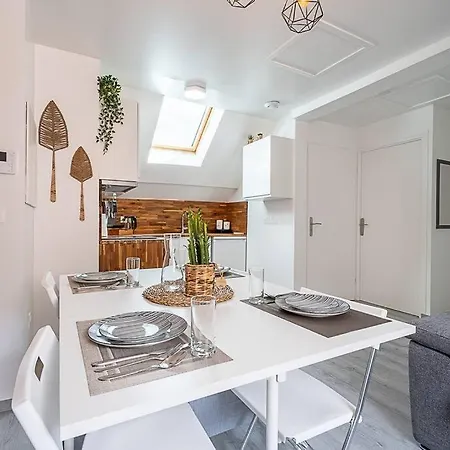 Daire 7 Personnes Pres De & Paris Chanteloup-en-Brie
